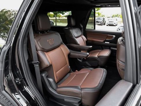 Used 2025 Ford Expedition King Ranch AWD/4WD image 45