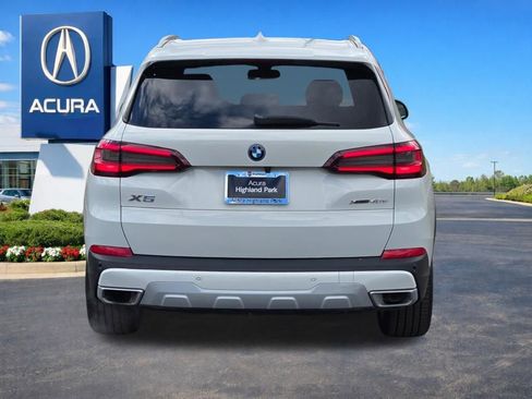 Used 2023 BMW X5 xDrive45e w/ Climate Comfort Package AWD/4WD image 17