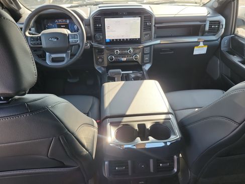 New 2025 Ford F150 Lariat w/ FX4 Off-Road Package image 13