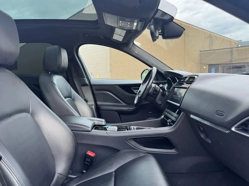 Used 2019 Jaguar F-PACE Premium AWD/4WD image 28