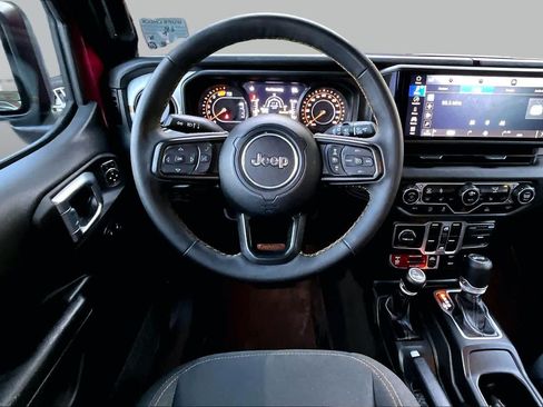 Used 2024 Jeep Wrangler Unlimited Sport AWD/4WD image 6
