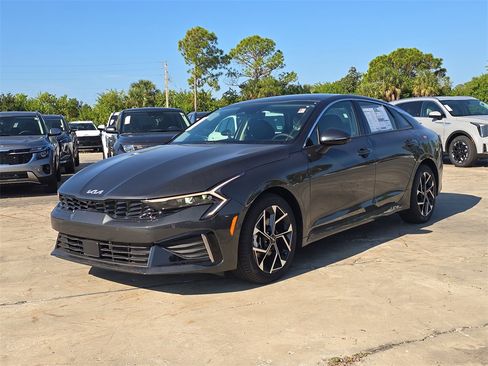 New 2026 Kia K5 EX image 4