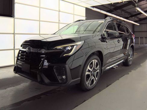 Used 2024 Subaru Ascent Limited w/ Technology Package AWD/4WD image 1