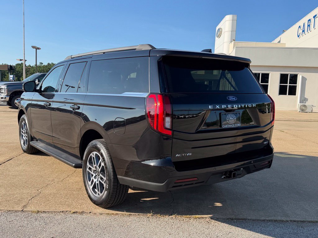 New 2026 Ford Expedition Max Active RWD image 3