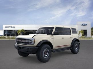 New 2026 Ford Bronco Outer Banks w/ Sasquatch Package AWD/4WD video 1