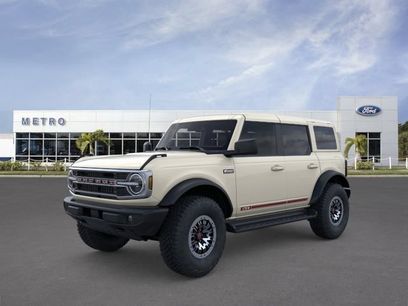 New 2026 Ford Bronco Outer Banks w/ Sasquatch Package