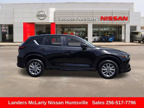 Used 2024 MAZDA CX-5 AWD 2.5 S w/ Select Package image 2
