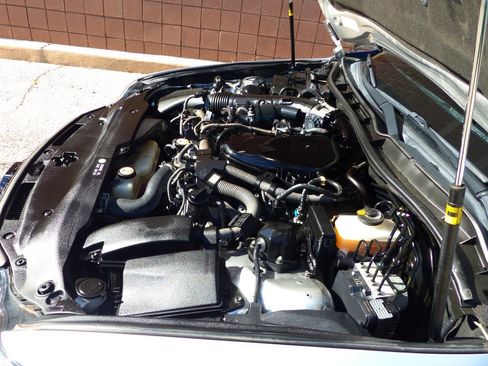 Used 2019 Lexus IS 350 AWD image 14