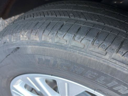 Used 2025 Ford Escape Active FWD image 38