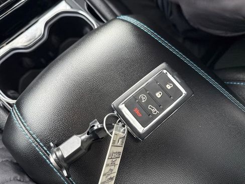 Used 2022 Jeep Grand Cherokee Trailhawk w/ Advanced Protech Group II image 31