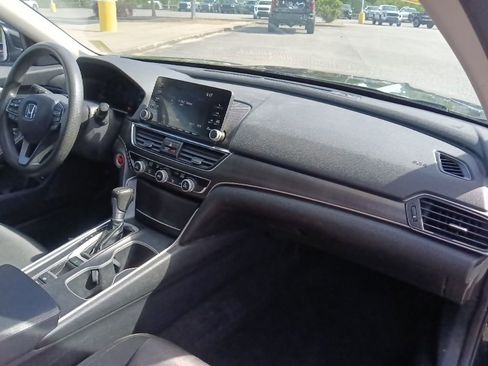 Used 2019 Honda Accord LX image 31