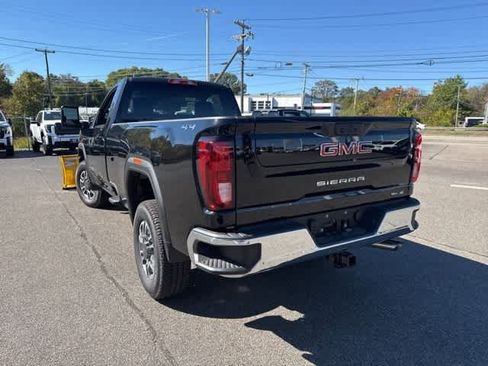 New 2025 GMC Sierra 3500 SLE w/ SLE Convenience Package image 5