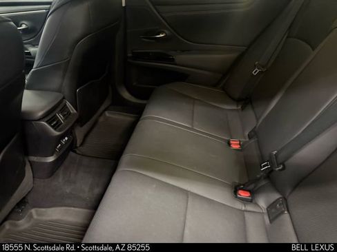 Used 2022 Lexus ES 300h w/ Premium Package image 26