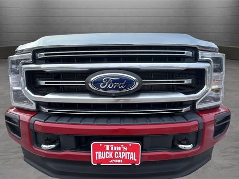 Used 2022 Ford F350 Platinum w/ FX4 Off-Road Package image 37