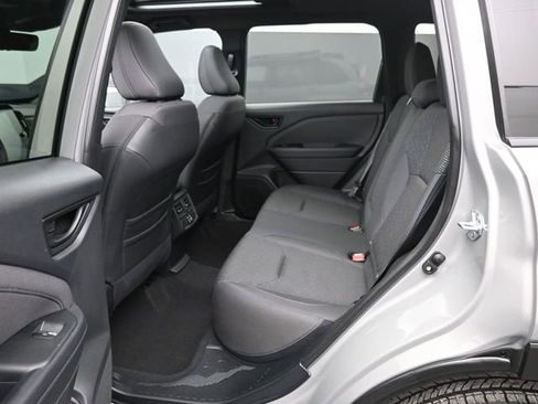 Used 2025 Subaru Forester Premium w/ Convenience Package #1 image 34