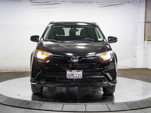 Used 2018 Toyota RAV4 LE w/ Carpet Mat Package FWD image 3