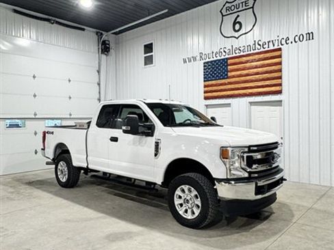 Used 2022 Ford F250 XLT w/ Snow Plow/Camper Package AWD/4WD image 1