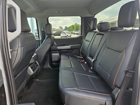 Used 2026 Ford F250 Lariat w/ FX4 Off-Road Package AWD/4WD image 8