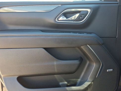 Used 2023 GMC Yukon AT4 image 10