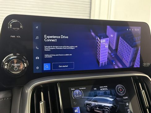 Certified 2025 Lexus LX 700h Overtrail AWD/4WD image 29