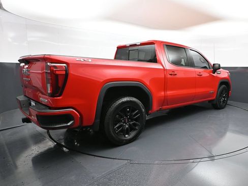 Used 2021 GMC Sierra 1500 Elevation w/ Preferred Package AWD/4WD image 28