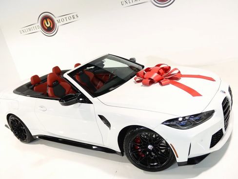 Used 2023 BMW M4 xDrive Competition image 2