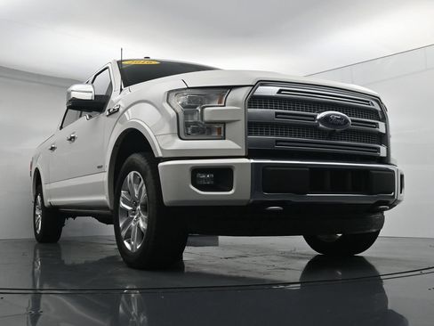Used 2016 Ford F150 Platinum w/ Equipment Group 701A Luxury AWD/4WD image 27