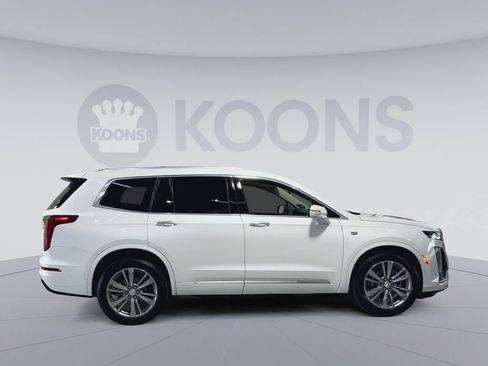 Used 2025 Cadillac XT6 Premium Luxury w/ LPO, Floor Liner Package AWD/4WD image 12