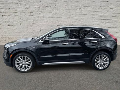 Used 2023 Cadillac XT4 Premium Luxury image 8