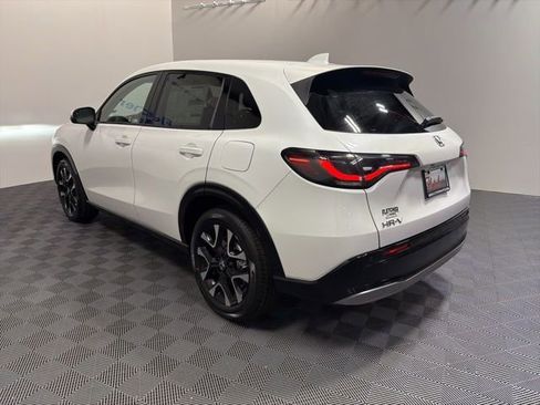 New 2026 Honda HR-V EX-L image 6