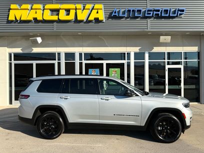 Used 2024 Jeep Grand Cherokee L Laredo