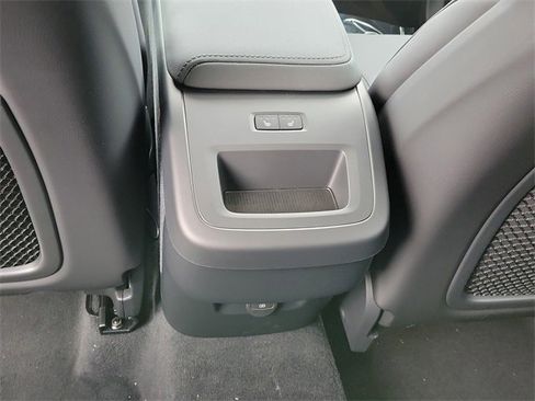 New 2026 Volvo XC60 B5 Plus w/ Protection Package Premier image 13