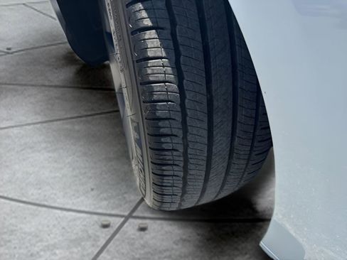 Used 2023 Tesla Model 3 Standard Range RWD image 37