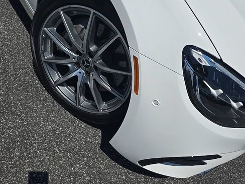 Used 2022 Mercedes-Benz E 350 Sedan image 10