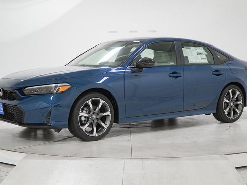 New 2026 Honda Civic Sport Touring image 4