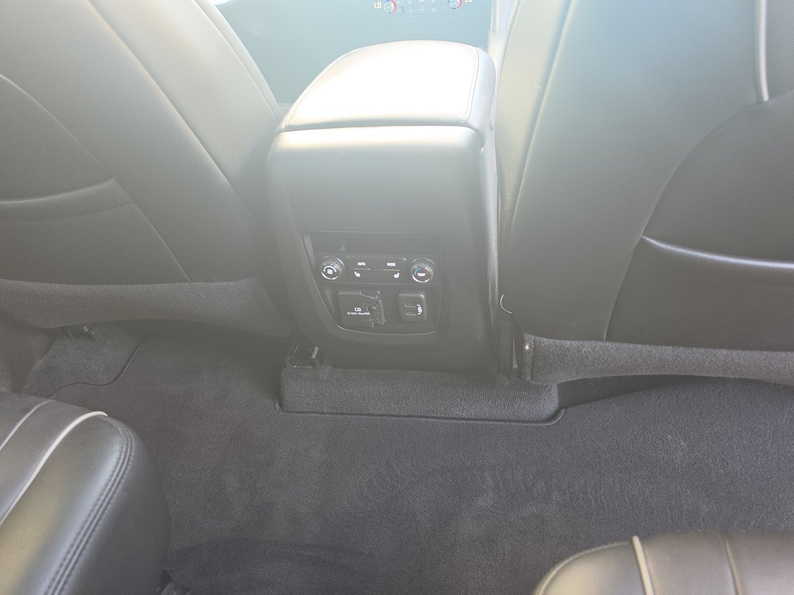 Used 2024 Buick Enclave Avenir w/ Avenir Technology Package FWD image 29