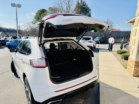 Used 2016 Ford Edge Sport image 14