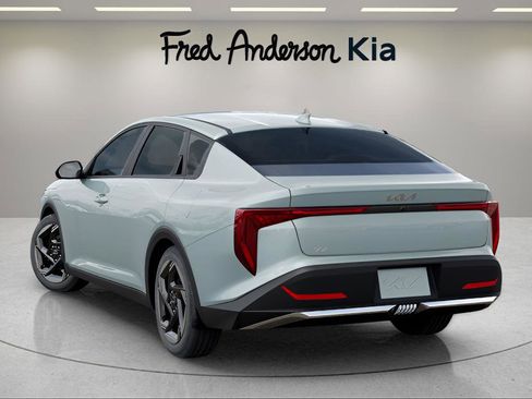 New 2025 Kia K4 EX image 22