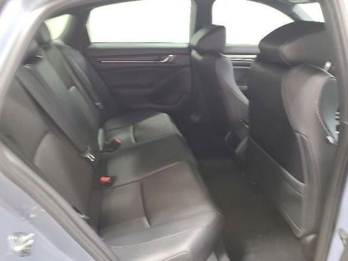 Used 2022 Honda Accord Sport image 12
