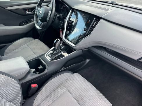 Used 2023 Subaru Outback Premium AWD/4WD image 17