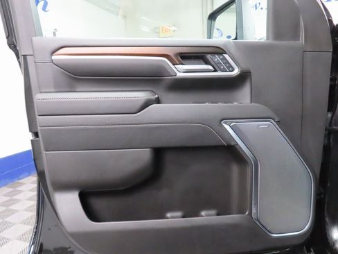 Used 2025 GMC Sierra 2500 Denali w/ Technology Package image 55