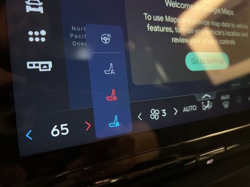 Used 2025 Lincoln Navigator Reserve w/ Jet Appearance Package image 14