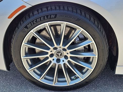 Used 2021 Mercedes-Benz S 500 4MATIC image 11