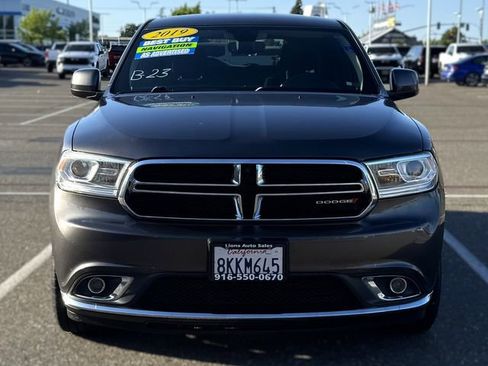Used 2019 Dodge Durango SXT w/ 3rd Row Seating Group RWD image 2
