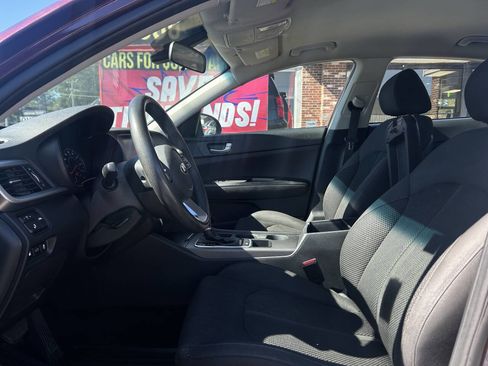 Used 2020 Kia Optima LX image 17