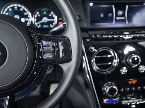 Used 2019 Rolls-Royce Cullinan AWD/4WD image 60