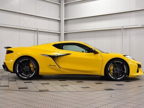 New 2025 Chevrolet Corvette Z06 w/ Stealth Interior Trim Package image 9