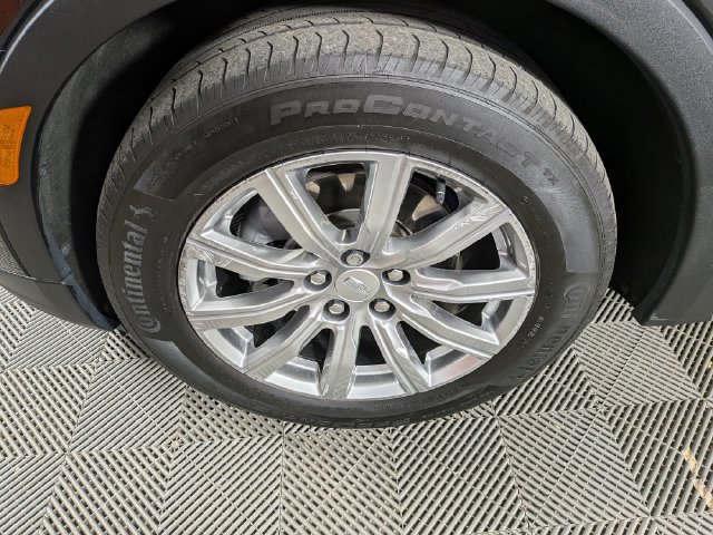 Certified 2023 Cadillac XT4 Premium Luxury w/ Cold Weather Package FWD image 35
