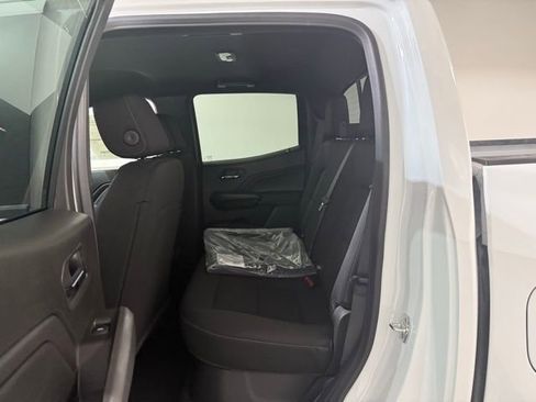 New 2026 GMC Canyon Elevation w/ Convenience Package image 24