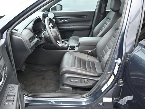 Used 2025 Honda CR-V Sport-L image 17